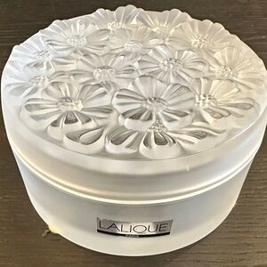 Lalique France “Asters” Frosted Crystal Box — Ref. 11388, Original Box, 1992